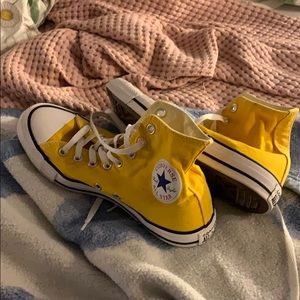 High Top Yellow Converse